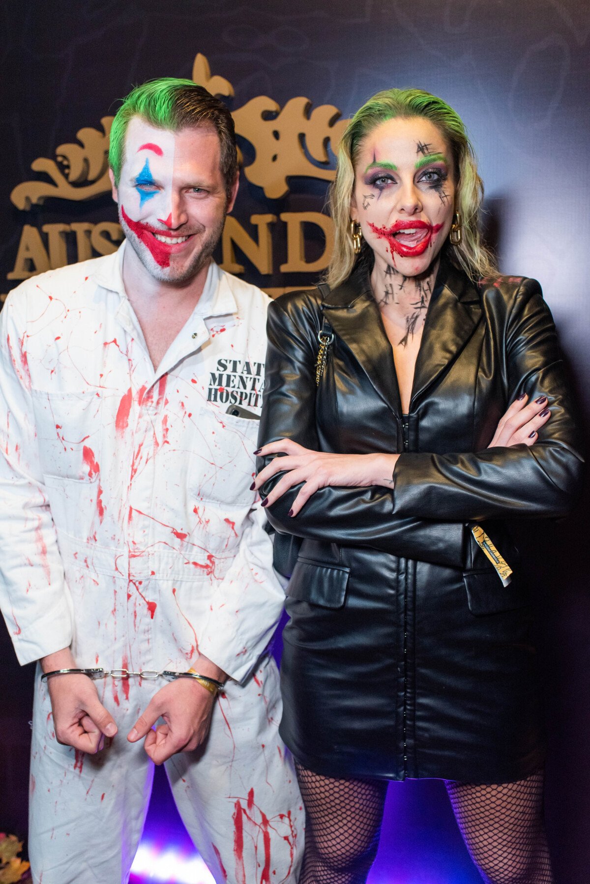 Foto: Fantasia de casal com tema coringa para usar no Halloween - Purepeople