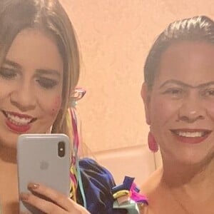 Mãe de Marília Mendonça já decidiu que ficará com o celular desligado no mesmo final de semana