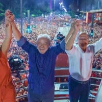 Lula vence eleição para Presidente e famosos comemoram: 'Recuperamos a bandeira'. Veja mais!