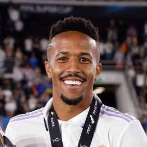 Éder Militão pediu ajuda ao treinador do Real Madrid para não jogar a última partida