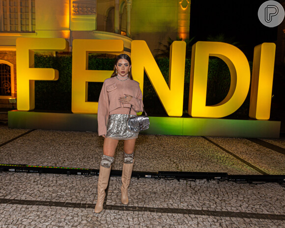 Jade Picon foi uma das celebridades convidadas para evento da Fendi pelo aniversário da bolsa Baguette