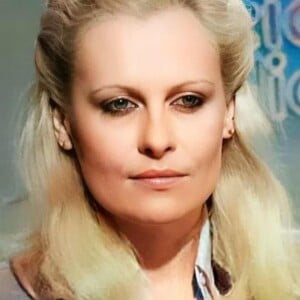 Ana Maria Braga jovem: apresentadora ainda simulou como seria a foto com cor