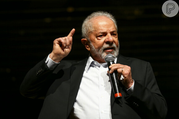 Lula já iniciou a transição de governo e assume a presidência em 1 de janeiro de 2023