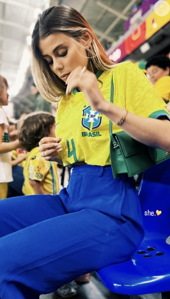 Carol Cabrino, mulher de Marquinhos, usa amuleto da sorte na Copa do Mundo. Descubra! 