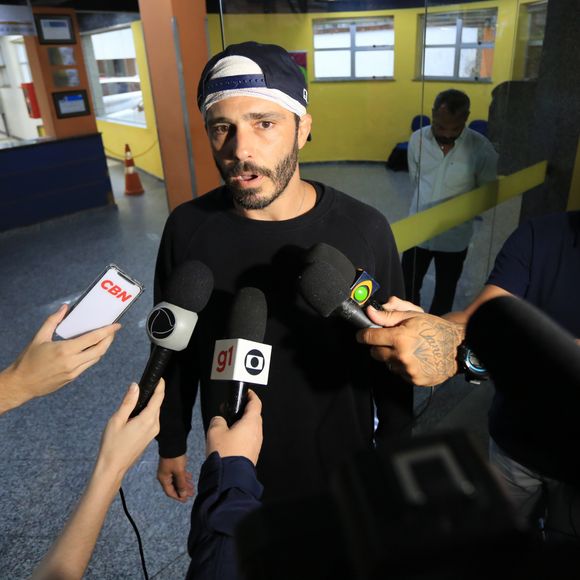Segundo a titular da 15ª DP, delegada Bianca Lima, Thiago Rodrigues esteve envolvido em uma discussão com um casal durante uma festa e foi retirado da área VIP do evento