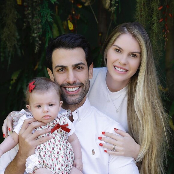 Bárbara Evans é casada com o empresário Gustavo Theodoro. Juntos, eles são pais de Ayla