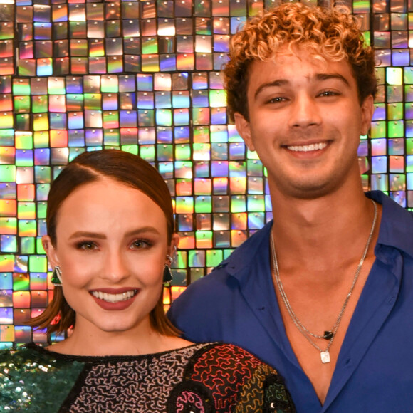 Larissa Manoela e André Luiz Frambach revelaram como querem cerimônia de casamento