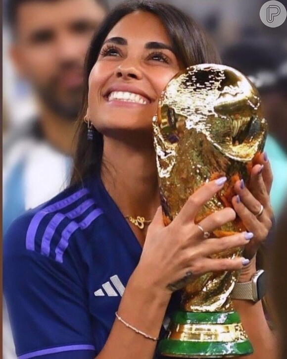 Antonela Roccuzzo conquistou a web com os registros na Copa do Mundo 2022