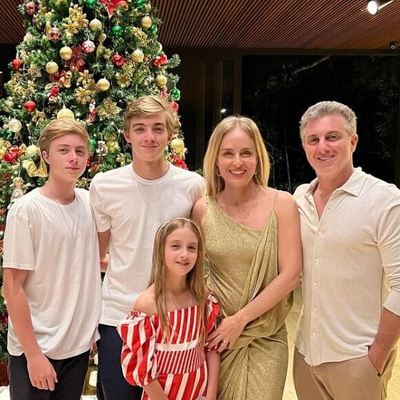 Foto de Natal já é um costume da família de Angélica e Luciano Huck