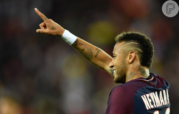 Neymar decidiu apoiar Gkay diante de polêmicas com post no Twitter e citou uma frase emblemática em sua vida