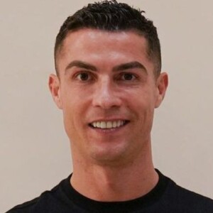 Cristiano Ronaldo causa polêmica com ida ao Al-Nassr