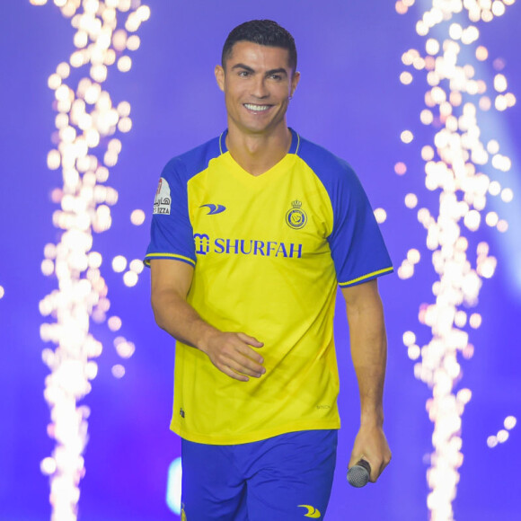 Cristiano Ronaldo começou os treinos com o time do Al-Nassr