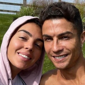 Relacionamento de Cristiano Ronaldo e Georgina Rodríguez causa polêmica na Arábia Saudita