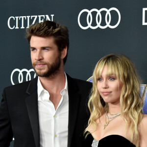 Assim como Shakira, Miley Cyrus foi controlada pelo ex em vídeo viral