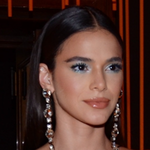 A atriz Bruna Marquezine foi alvo de um processo trabalhista recentemente. As informações a seguir são da revista Veja