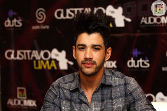 O cantor Gusttavo Lima participa de coletiva de imprensa antes de seu show em São Paulo e fala sobre declaração de despedida da carreira musical, em 28 de março de 2013