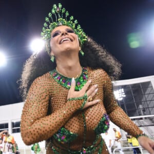 Viviane Araujo possui uma dupla jornada no Carnaval