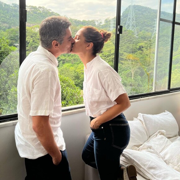 Camila Pitanga exaltou relação com professor Patrick Pessoa