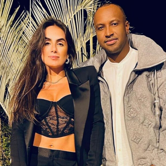 Thiaguinho e Carol Peixinho começaram a ser vistos juntos no final de 2021