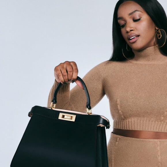 IZA, nova embaixadora da FENDI, aponta afinidade de moda com a marca: 'Ousadia combinada às tradições'