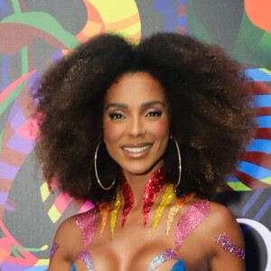 Brunna Gonçalves surpreendeu com look escolhido para Baile da Vogue 2023