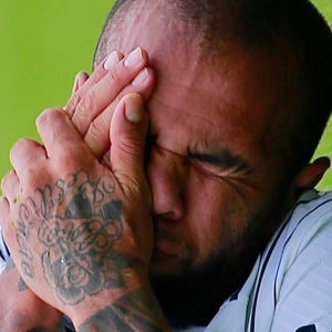 Daniel Alves preso: vaza boletim de ocorrência após acusações de estupro e agressão