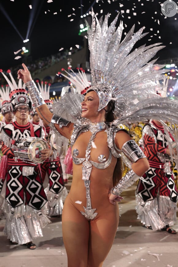 Rainha da Grande Rio, Paolla Oliveira ousou com fantasia no Carnaval 2023
