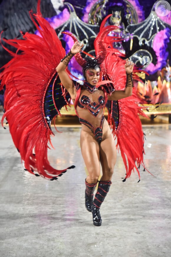 Salgueiro também teve Dandara Mariana como uma das musas no Carnaval 2023