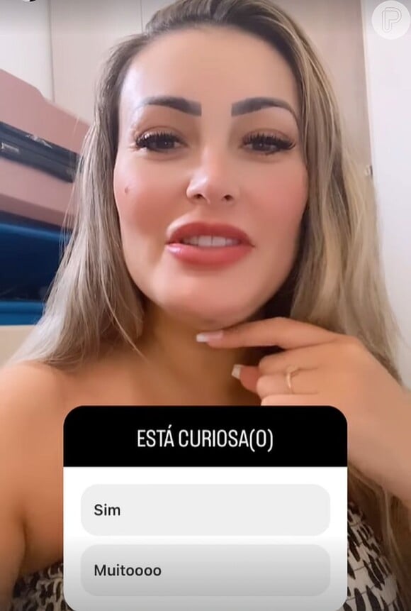 Andressa Urach também fez redução de papada