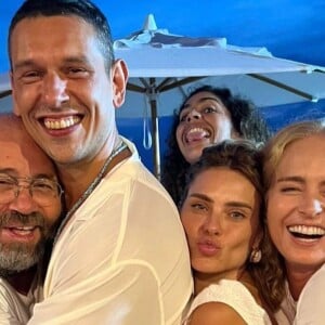 Preta Gil ganhou uma festa com amigos e familiares para celebrar o Carnaval