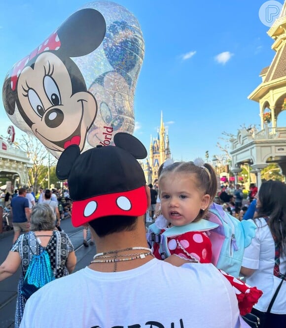 Virgínia Fonseca e Zé Felipe estão curtindo dias na Disney com as filhas