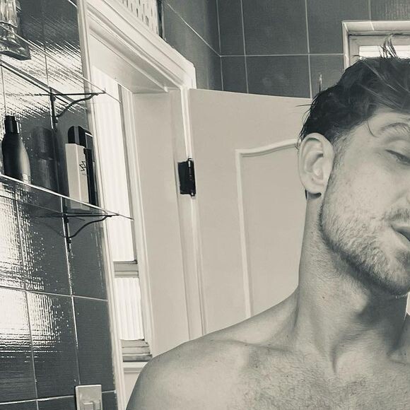Igor Rickli confessa: 'Doeu, chorei bastante porque imaginava que envelheceria sentado naquele piscinão que construí a duras penas'