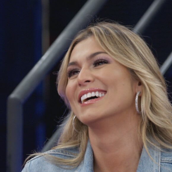 Após a reclamação, Lívia Andrade voltou a criticar Key Alves por expor seus affais