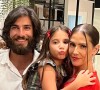 Deborah Secco é casada com o ator Hugo Moura, com quem tem uma filha