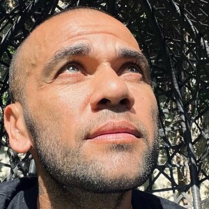 Daniel Alves ficará preso até o dia de seu julgamento