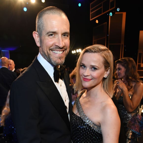 Reese Whiterspoon também se divorciou recentemente