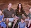 Louis, Charlotte e George são filhos de Kate Middleton e Príncipe William