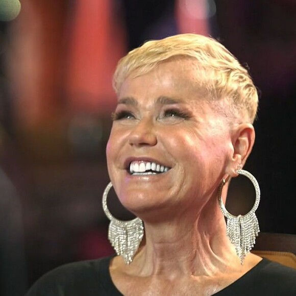 Xuxa se divertiu ao revelar o que faria se pudesse voltar no tempo