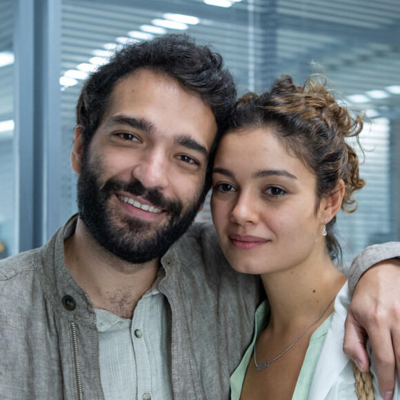 Maíra (Sophie Charlotte) namorou Rafael (Humberto Martins) na novela 'Todas as Flores'
