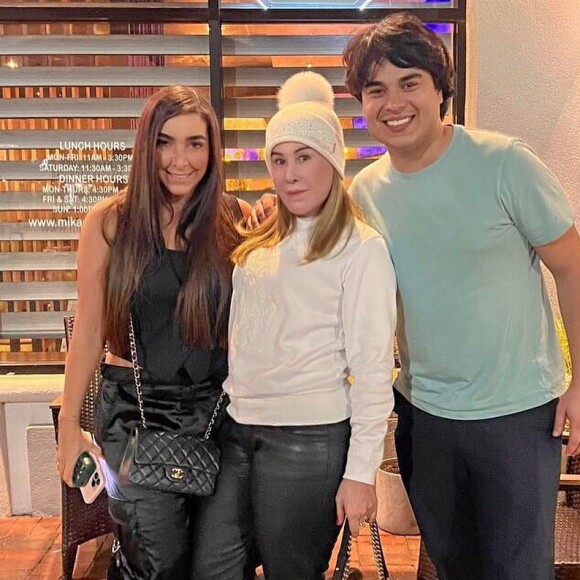 Zilu Godoi é mãe de Wanessa, Camilla e Igor (na foto, com a noiva, Amabylle Eiroa)