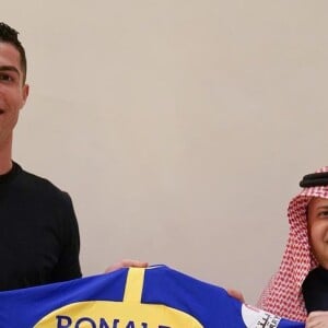 Cristiano Ronaldo assinou contrato com o Al-Nassr, da Arábia Saudita