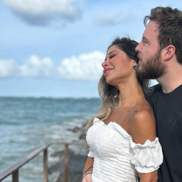 Maíra Cardi costuma publicar diversas declarações a Thiago Nigro