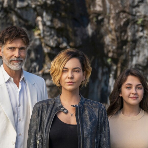 Reynaldo Gianecchini, Tainá Müller e Klara Castanho estão na terceira temporada de "Bom Dia, Verônica"