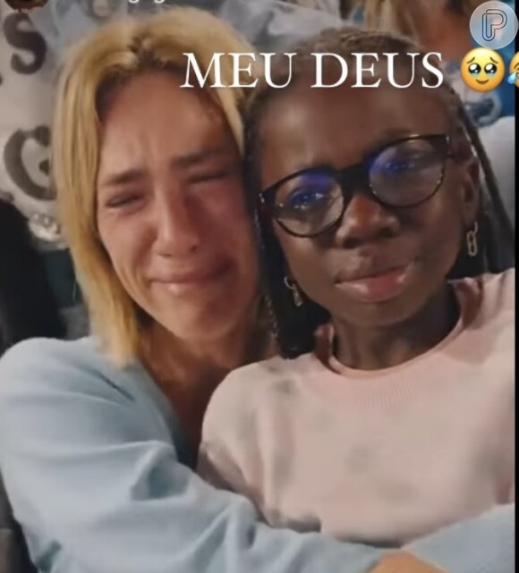 Giovanna Ewbank e Titi choraram muito após exibição de 'A Pequena Sereia'