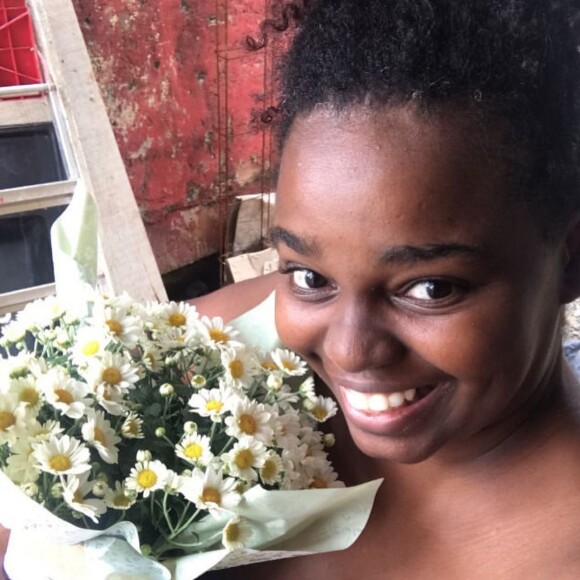 Lívia destacou que a exposição das crianças é lucrativa para Gio e Bruno Gagliasso