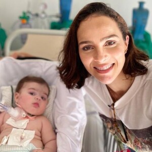Maria Guilhermina já passou por cinco cirurgias desde o nascimento
