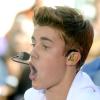 Justin Bieber apaga mensagem com telefone falso logo em seguida