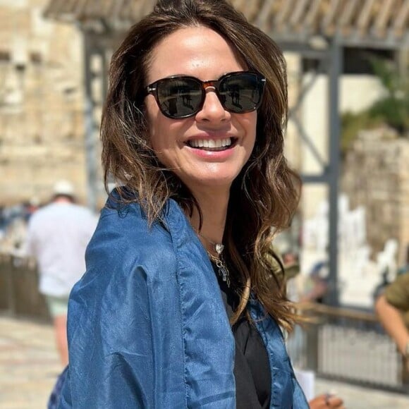 Neste domingo (25), Luciana Gimenez compartilhou cliques em Israel