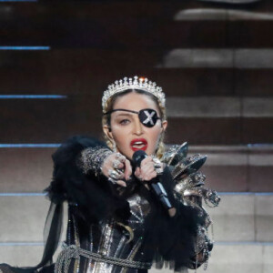 Madonna foi internada devido a uma infecção bacteriana