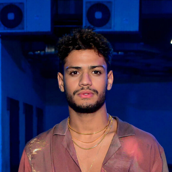 'Numanice': Gabriel Santana, ex-participante do 'BBB23', comparece ao show da Ludmilla no Rio de Janeiro